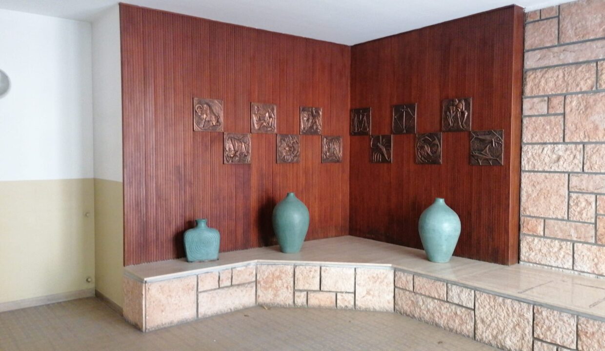 77f8a9da-0bbd-4ecb-aa0a-8dbe8c3ac333