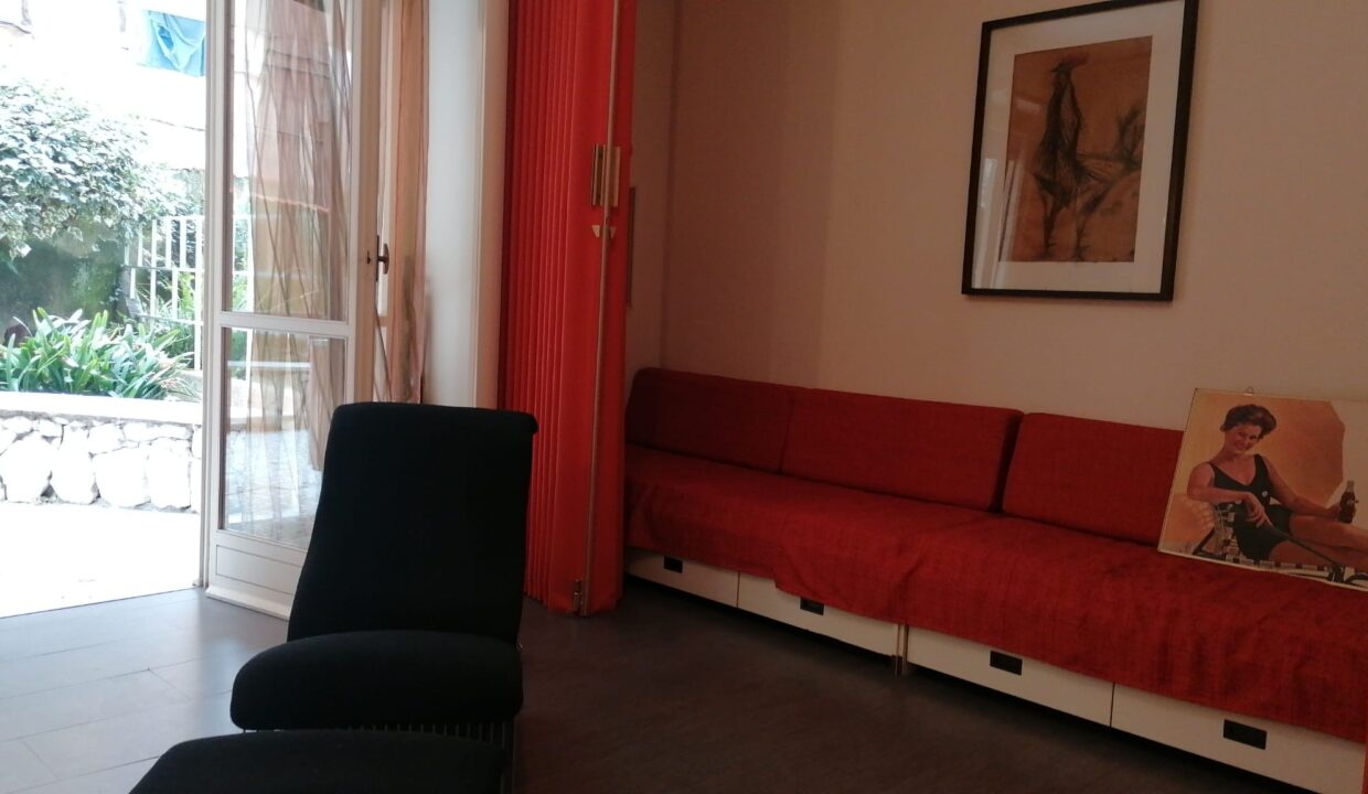 8ddbb73f-13af-418c-881e-f4dc3b7278a5